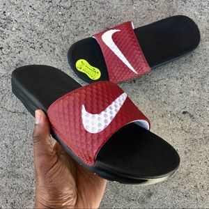 nike benassi solarsoft red